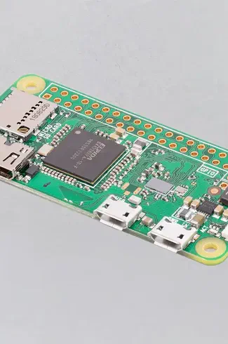 Couverture de Rendre Raspberry Pi OS utilisable sur un Pi 0 W