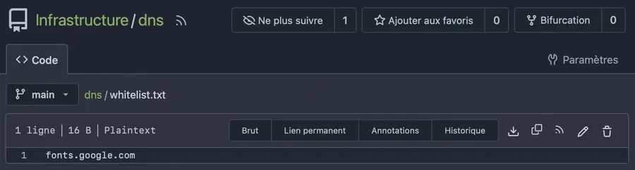 Utilisez le bouton "Brut" pour obtenir l'URL du fichier à rajouter à blocky