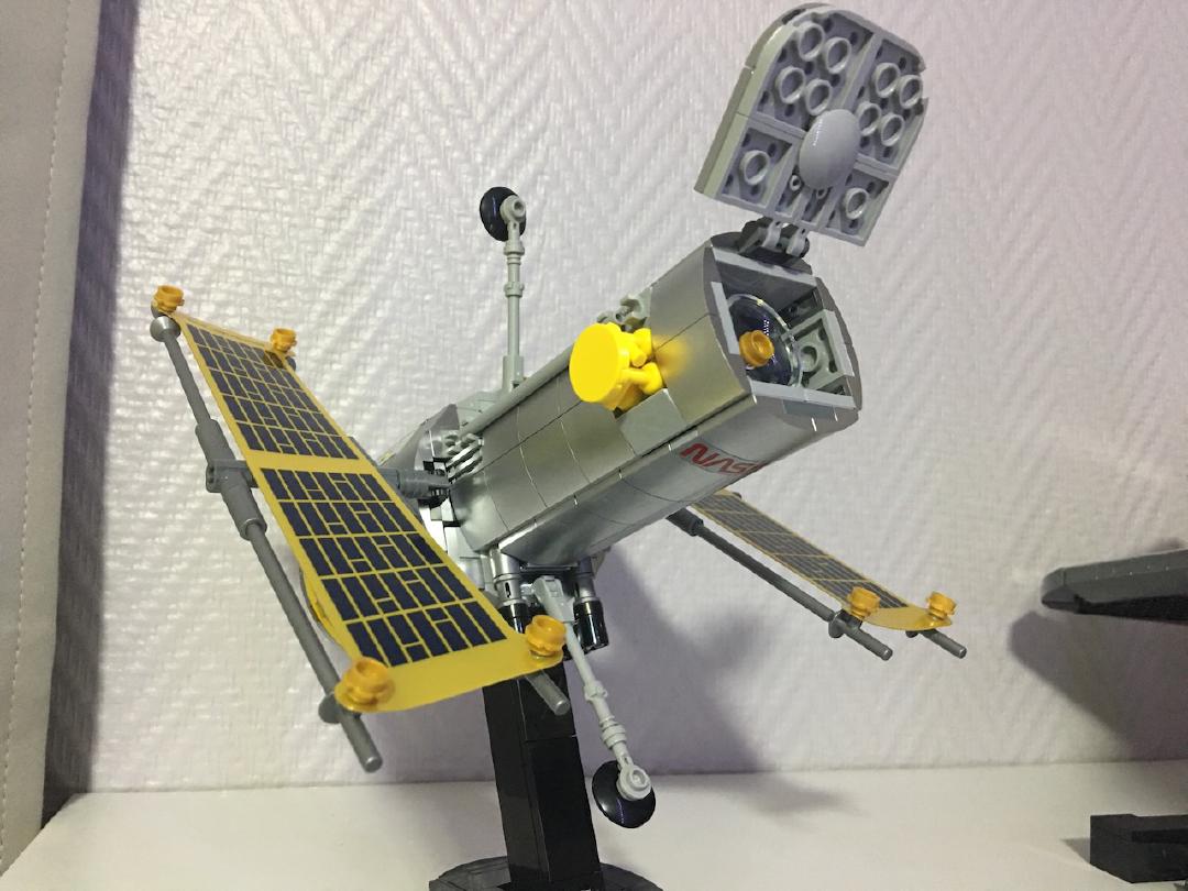 NASA Space Shuttle Discovery EPnuNI