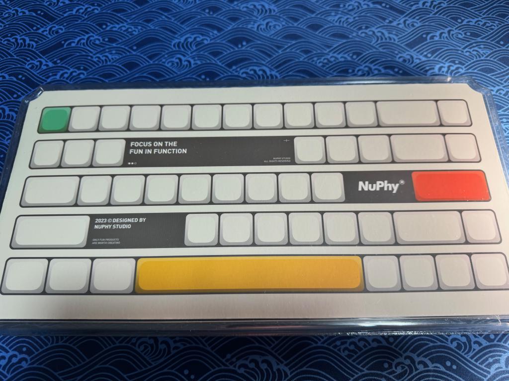 Conditionnement des keycaps 5vTepb